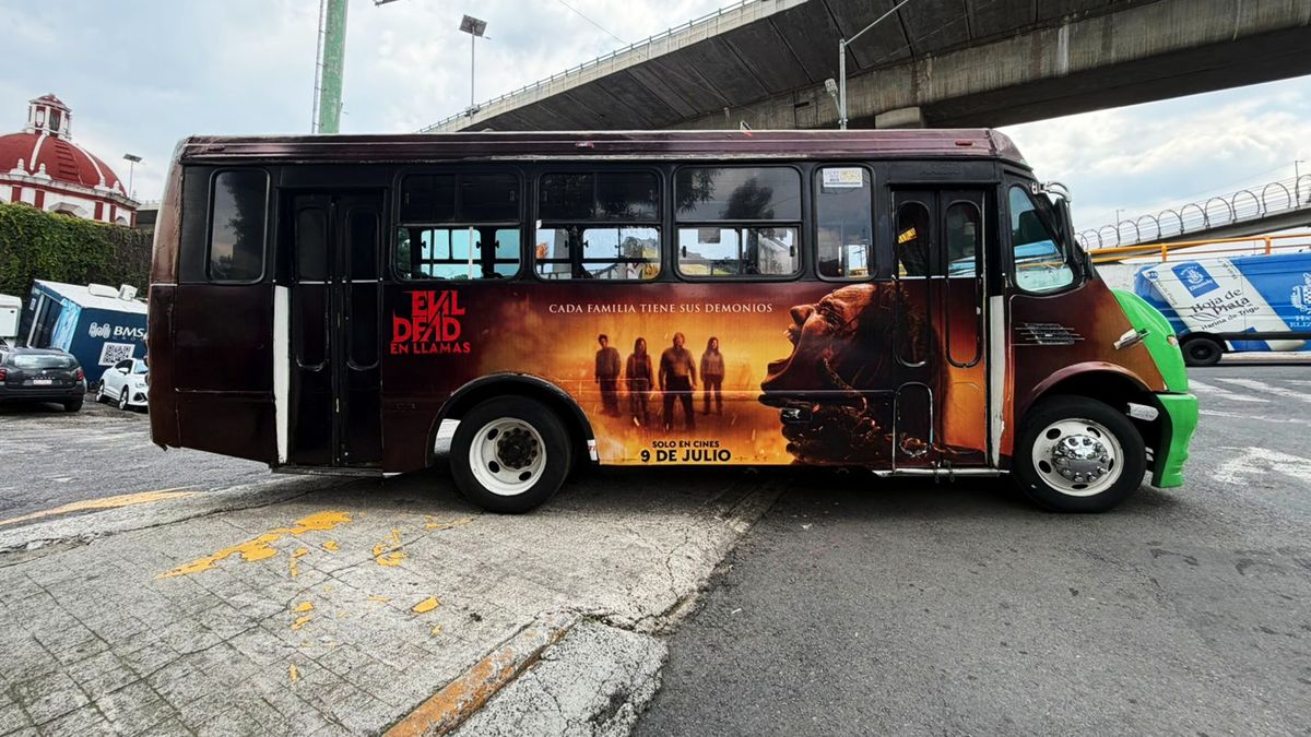 Campaña de Lucky Ride Bus en camión urbano